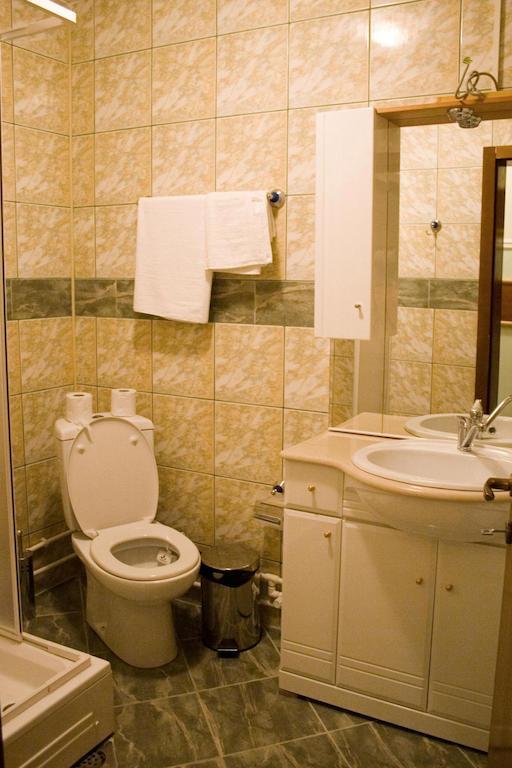 Hotel Uni Palas II Kavadarci Zimmer foto